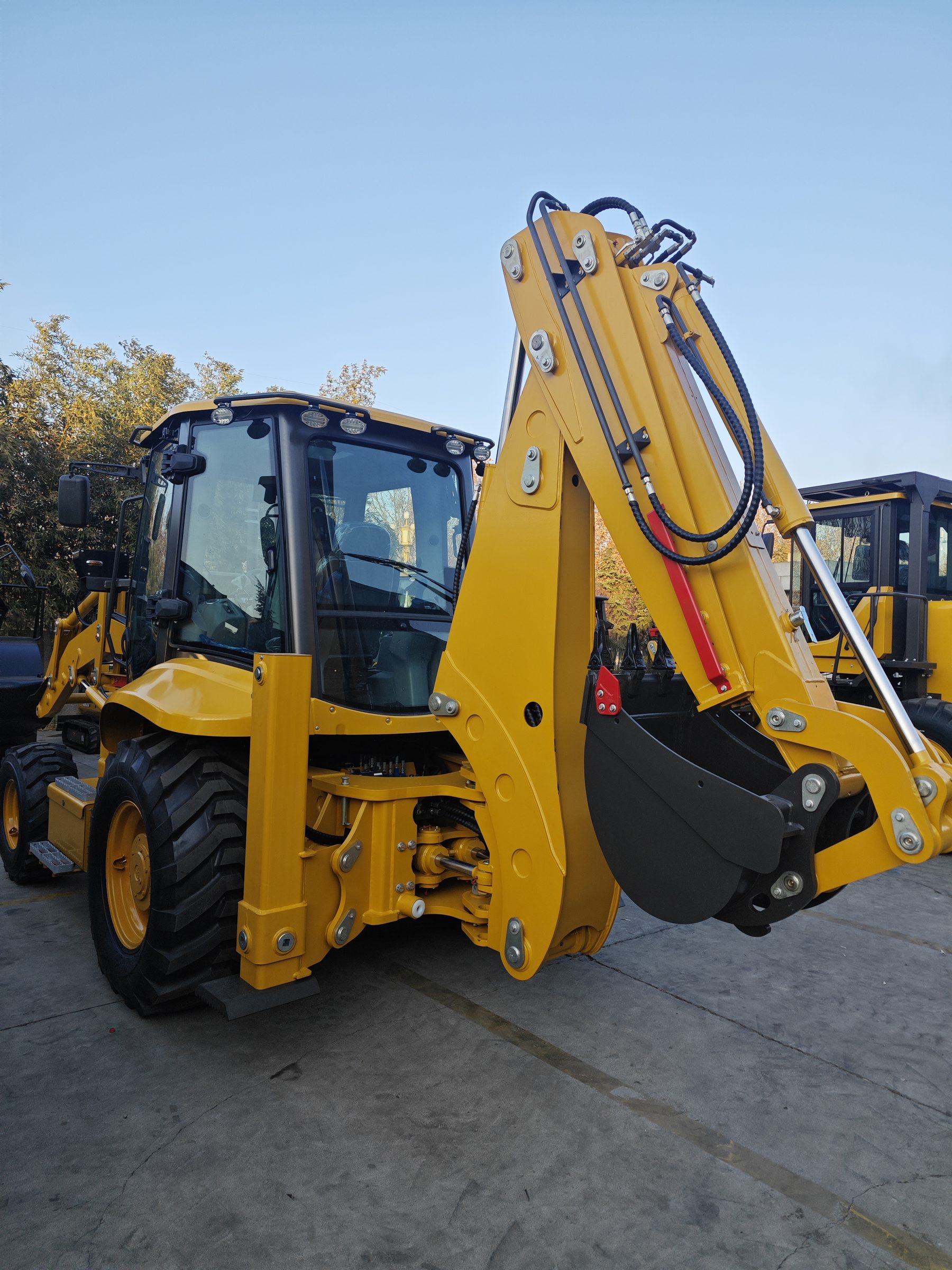 CTX380-5 Backhoe Loader gallery