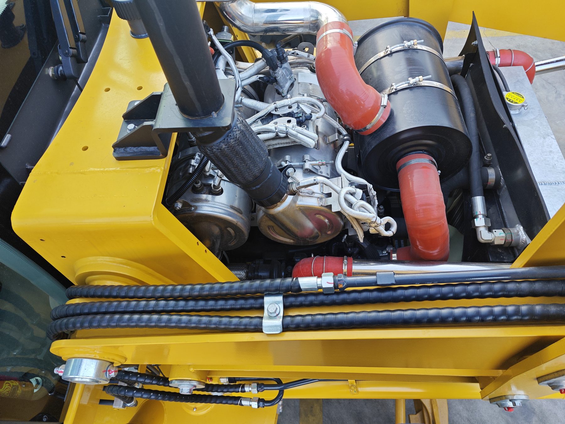 Engine compartment