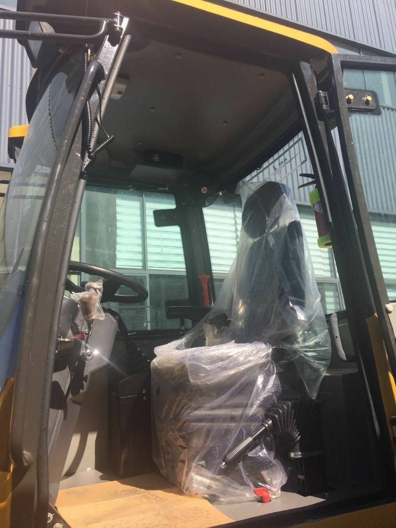 ZL16 Compact Wheel Loader gallery